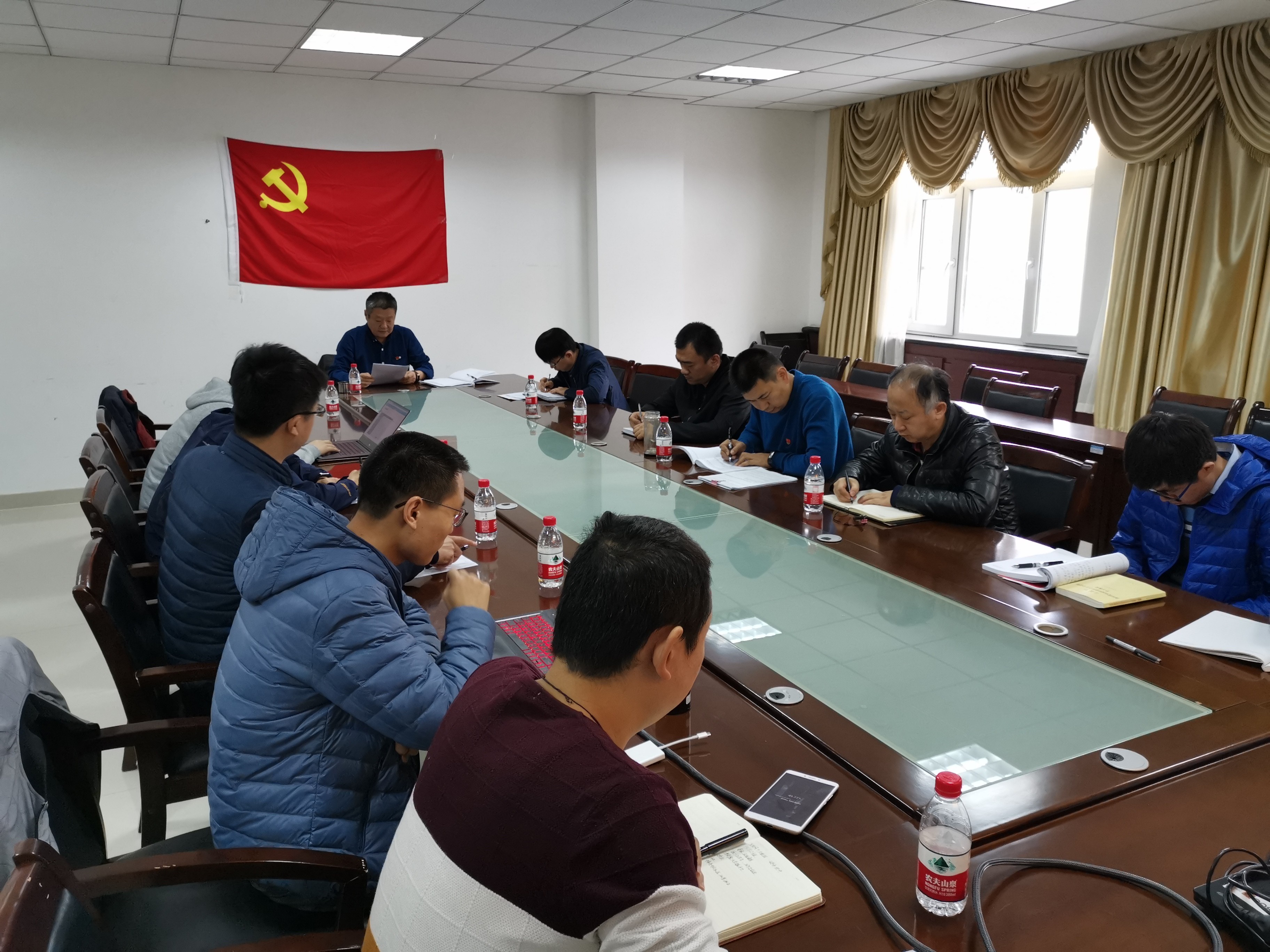 圖片關(guān)鍵詞